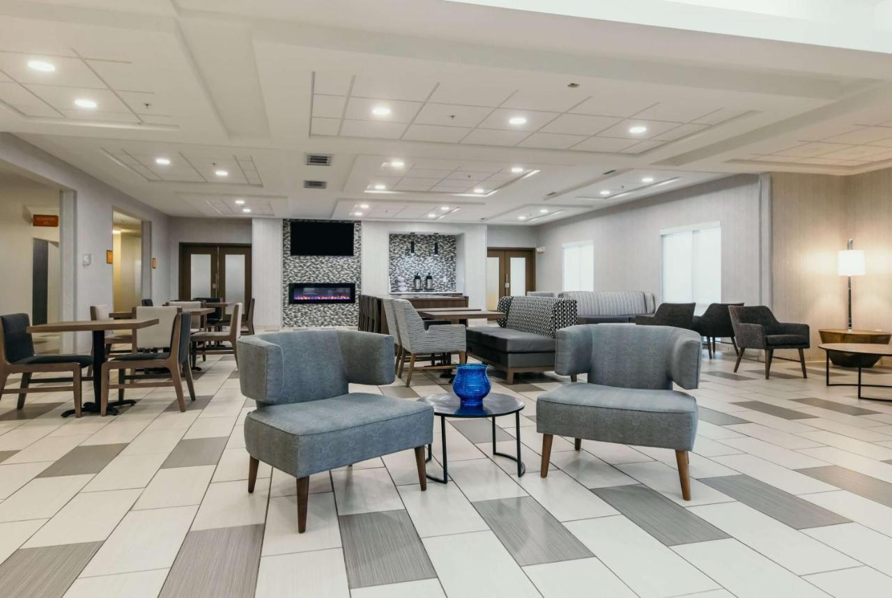 La Quinta Inn & Suites By Wyndham Ankeny Ia - Des Moines Ia Εξωτερικό φωτογραφία