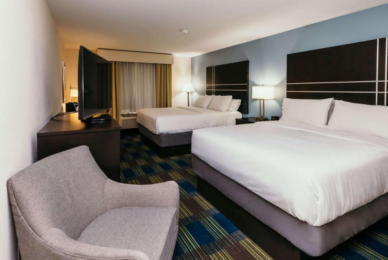 La Quinta Inn & Suites By Wyndham Ankeny Ia - Des Moines Ia Εξωτερικό φωτογραφία