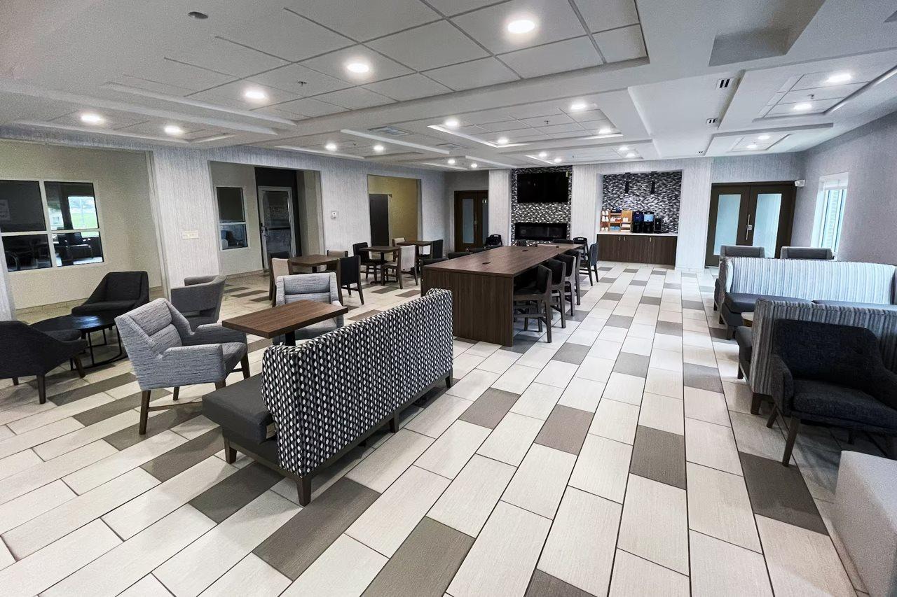 La Quinta Inn & Suites By Wyndham Ankeny Ia - Des Moines Ia Εξωτερικό φωτογραφία
